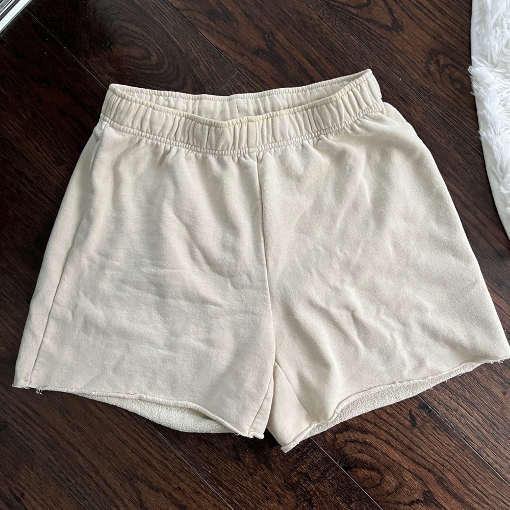 Pacsun Cream/Beige Shorts - Size Small